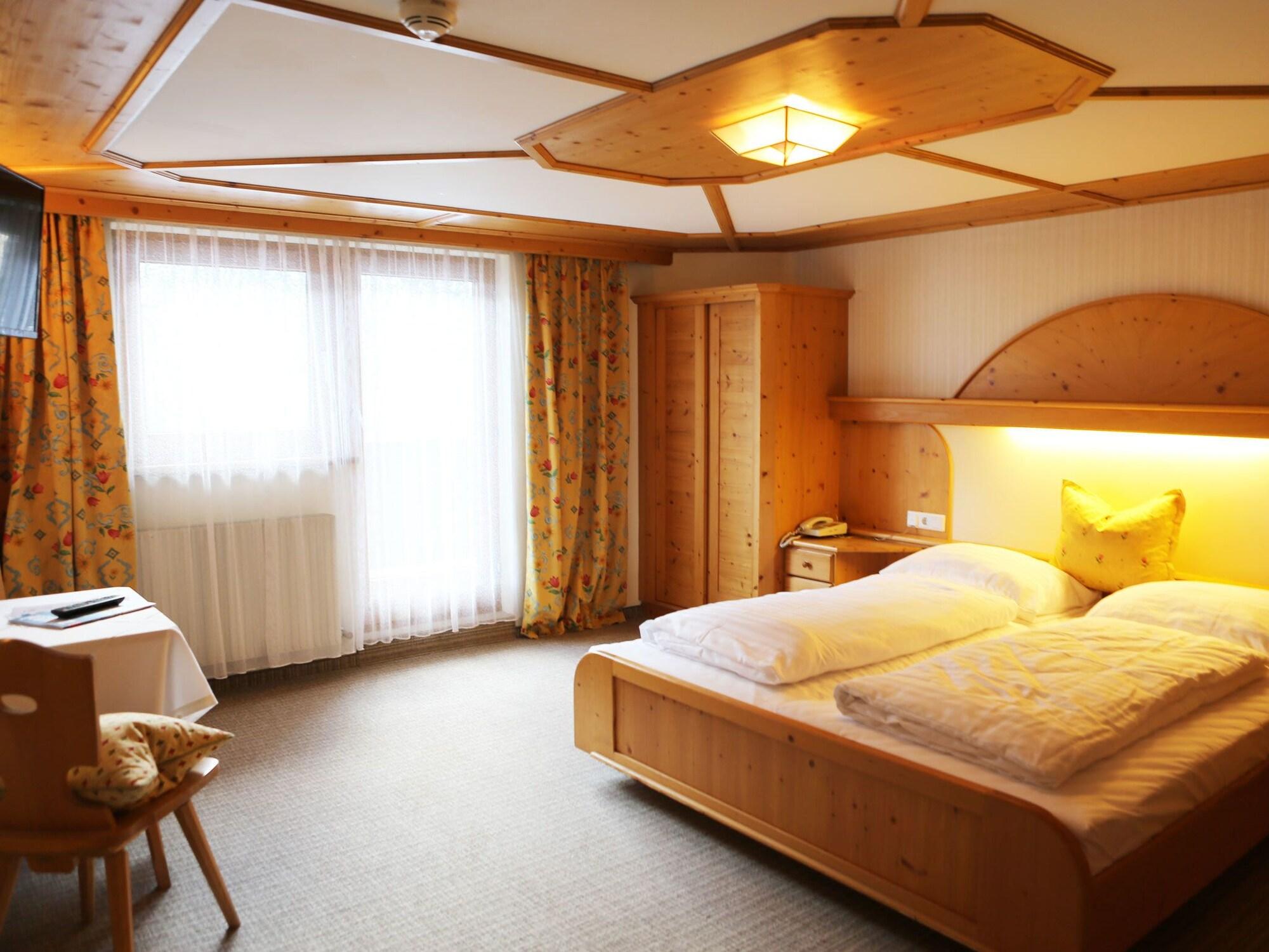 Gasthof Pension Madseiterhof Tux Luaran gambar