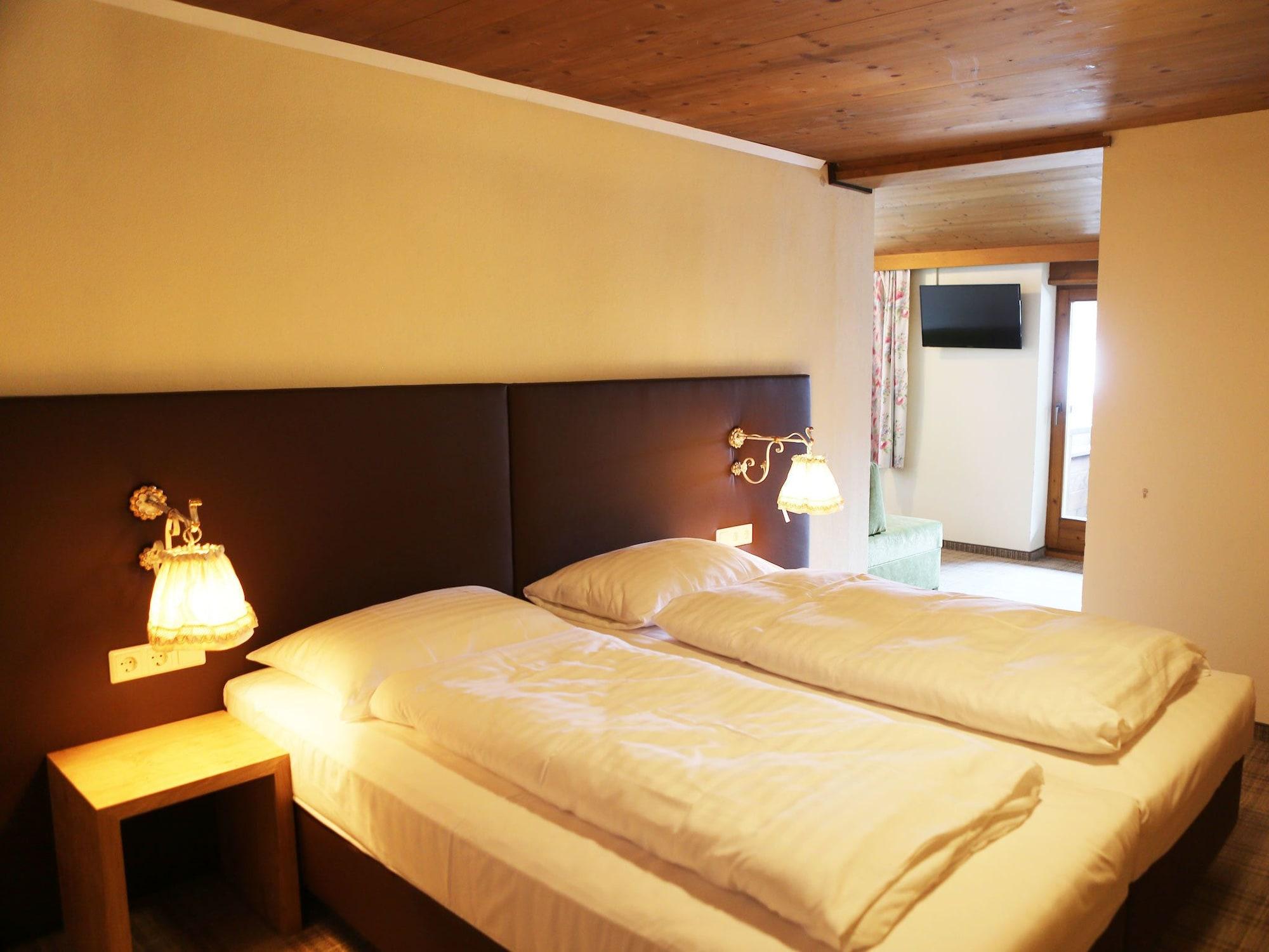 Gasthof Pension Madseiterhof Tux Luaran gambar